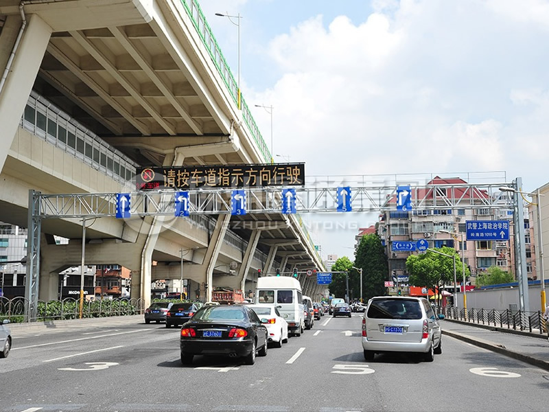 LMJ-034，車道標(biāo)志牌龍門架