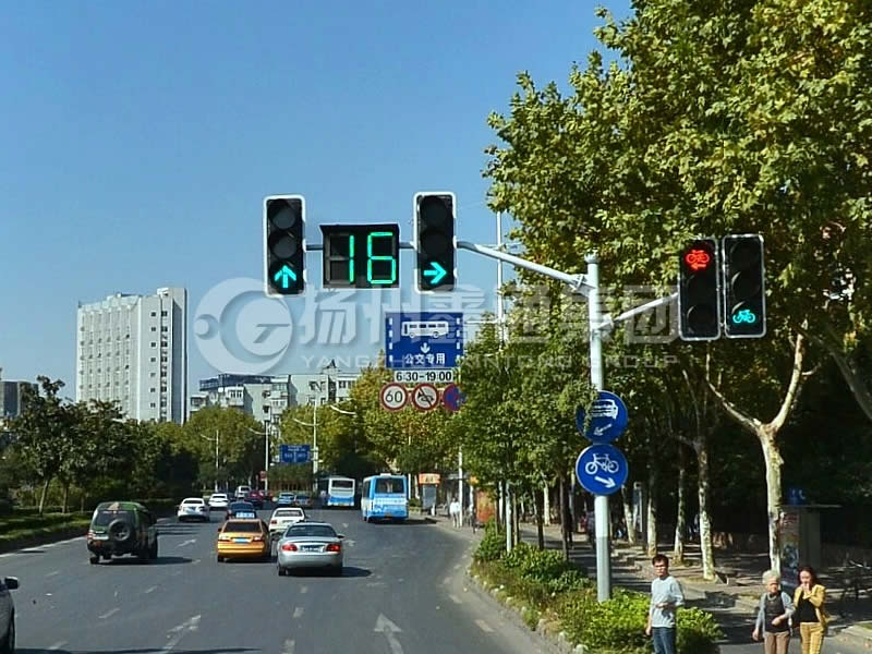 XHDG-039，燕翅信號燈桿，南京信號燈桿